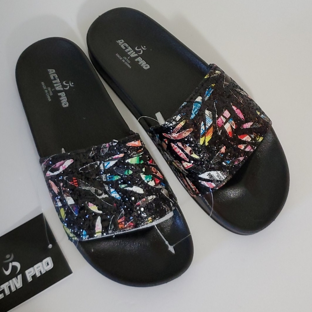 🆕️ Activ Pro Slip-on Slides - Picture 2 of 9